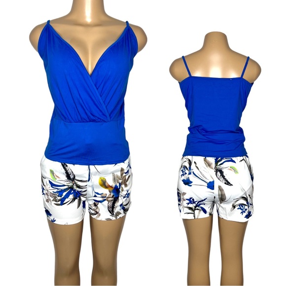 NWT 2 Pieces White and Blue Women Set Size L Short with pockets and Wrap top - Picture 1 of 7